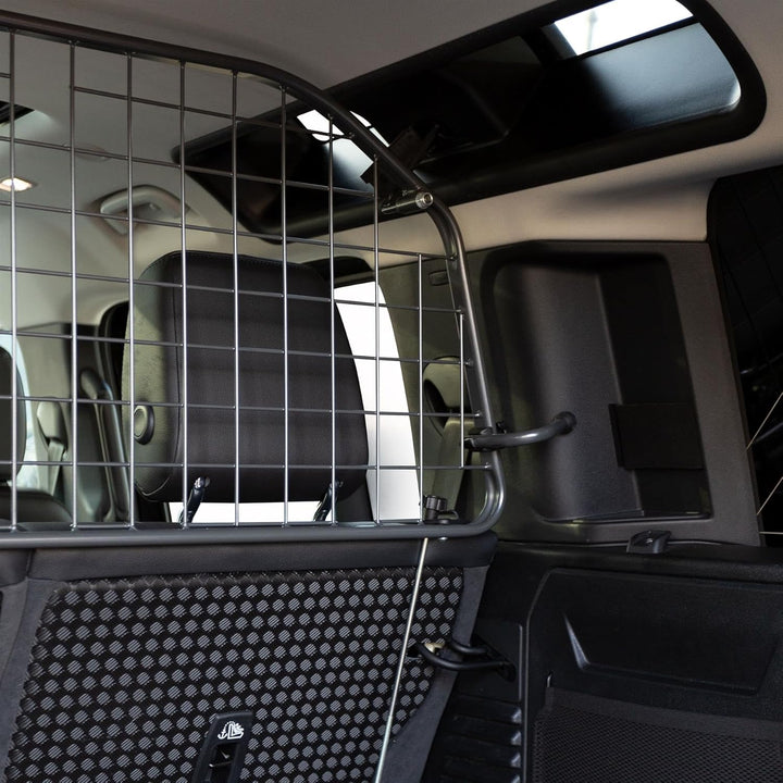 Travall Hundegitter für Land Rover Defender (2020-) Fahrzeugspezifisches Hundegitter, Kofferraumschu