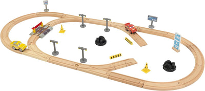 KidKraft Disney Pixar Cars 3 Autorennbahn aus Holz für Kinder, Eisenbahn Set mit Lightning McQueen-F