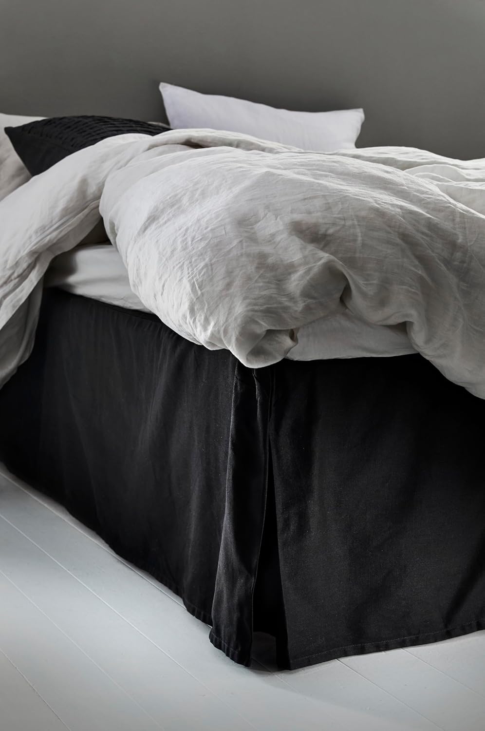 Jotex Colour Betthusse - 100% hochwertige Bio-Baumwolle Bettrock, Höhe 60 cm - Schwarz, 90 x 200 cm