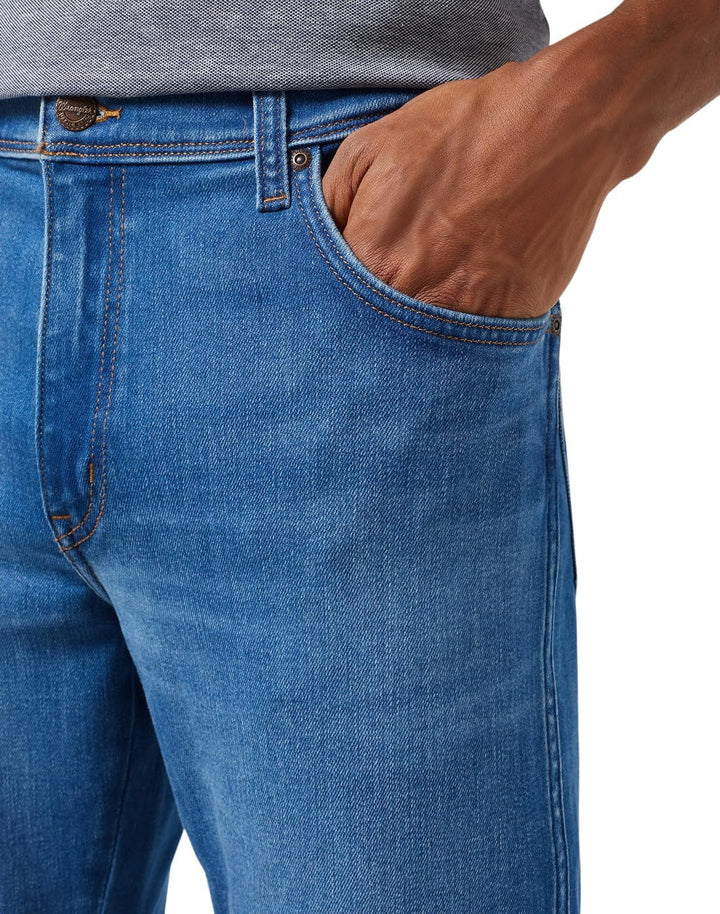 Wrangler Texas Stretch W121XU13M Herren Jeanshosen/Lang, Karotte (Tapered) 32W / 32L Rustic