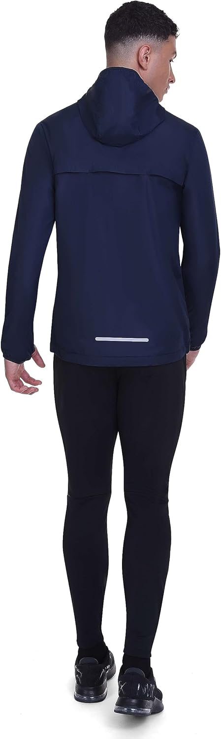 TCA Herren Lauf-Softshelljacke. Reflektierende atmungsaktive Packable-Jacke mit Reissverschlusstasch