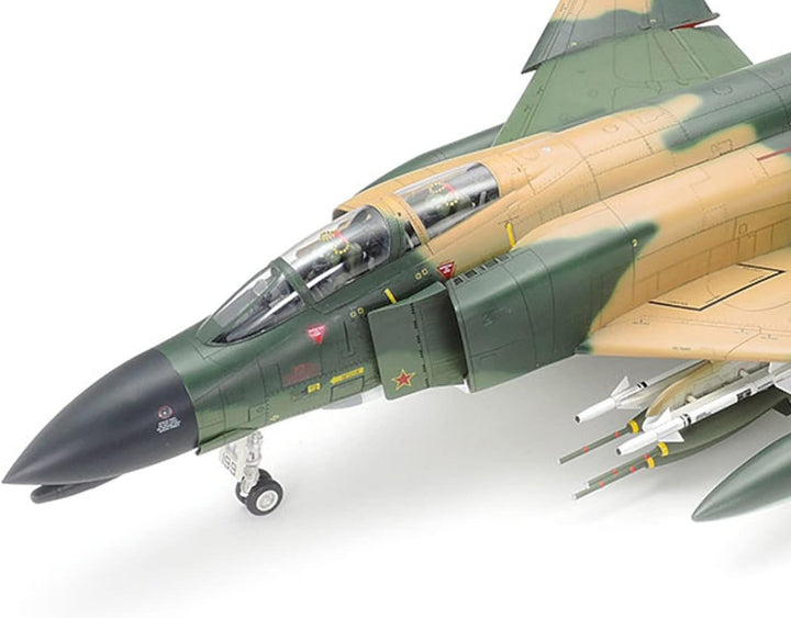 TAMIYA 300060305-1:32 Mc Donnell F4 C/D Phantom II, grün