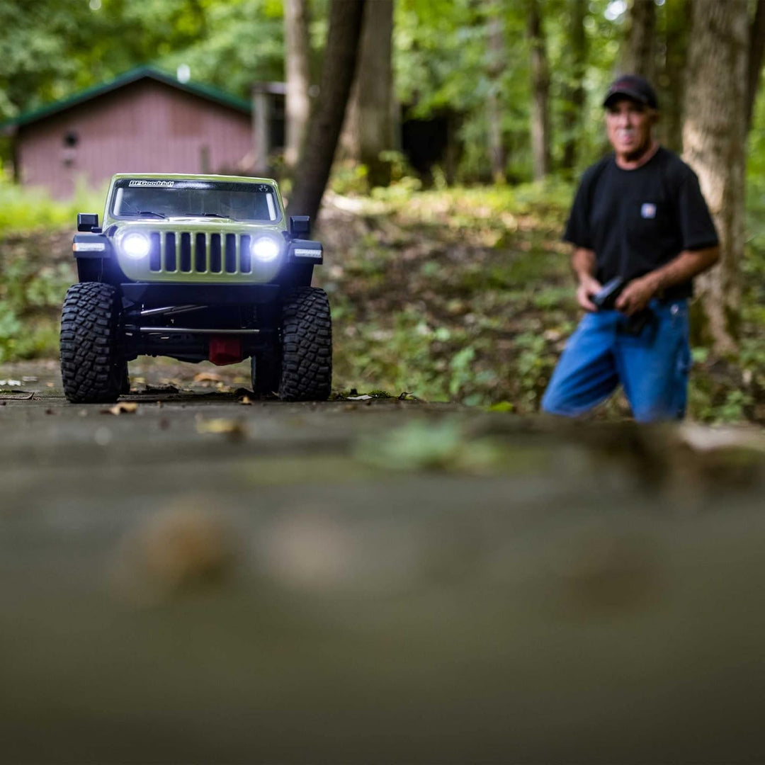 Axial RC Crawler 1/6 SCX6 Jeep JLU Wrangler 4WD Rock Crawler RTR (Battery and Charger Not Included):