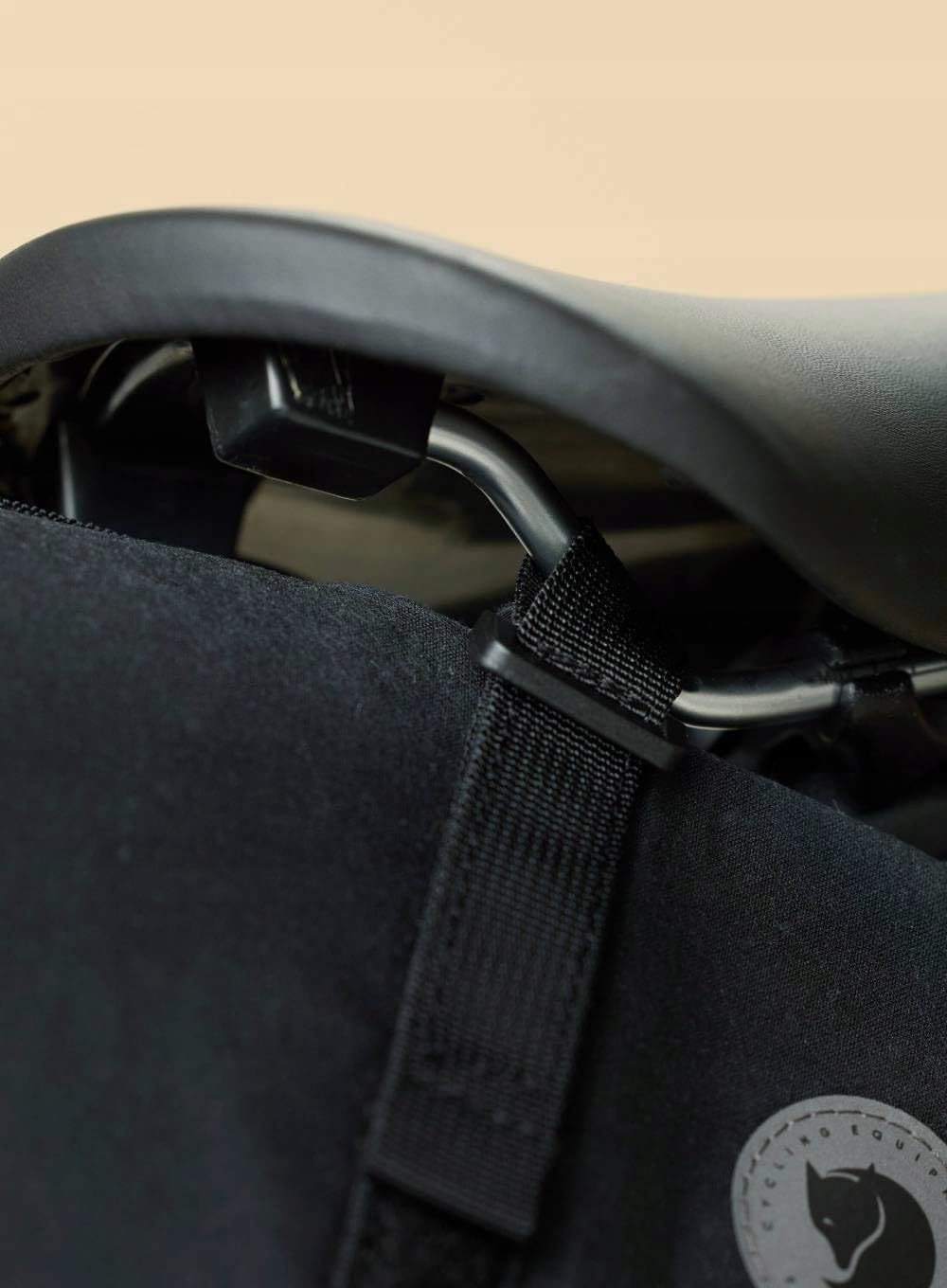 Fjällräven Unisex Hoja Seatbag Rucksäcke, Black, One Size