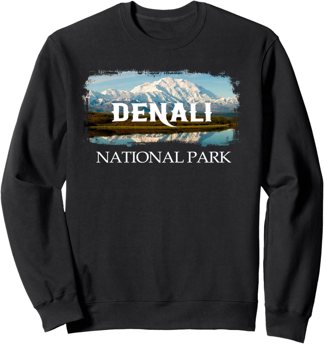 Retro Vintage Denali Alaska National Park Design Sweatshirt