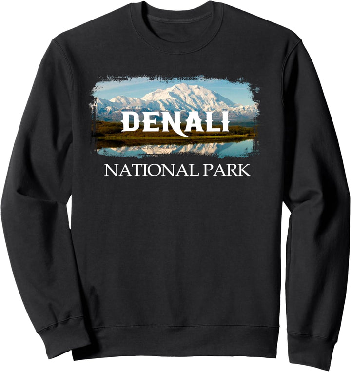 Retro Vintage Denali Alaska National Park Design Sweatshirt