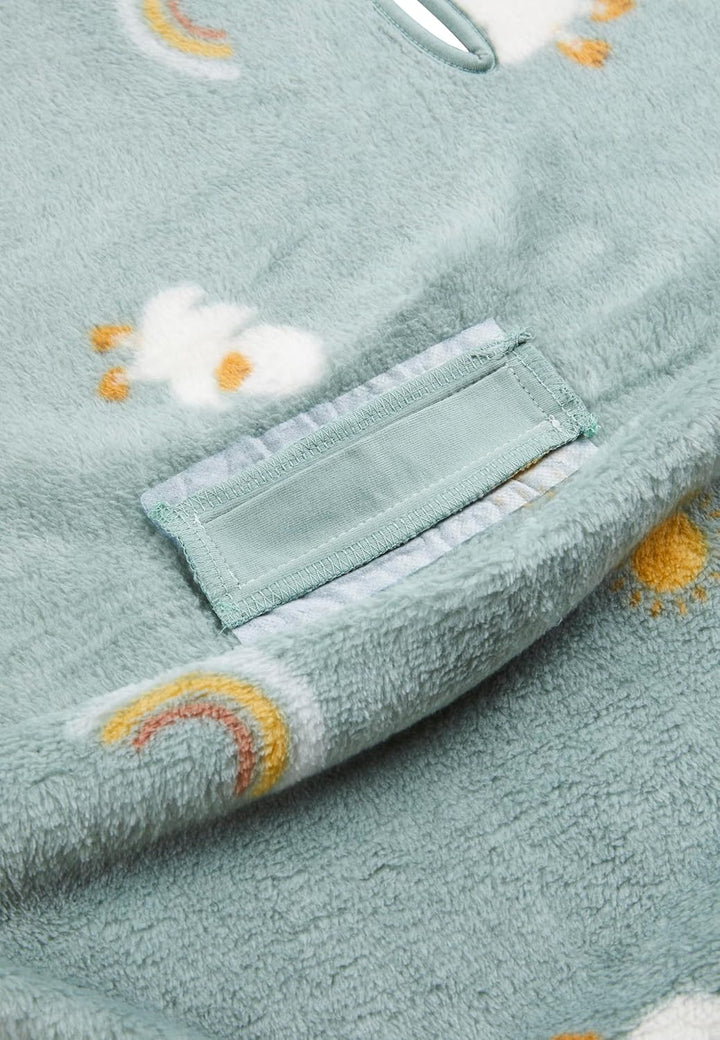 Einschlagdecke aus Plüsch mit allover Motiv Ente Edda Lou