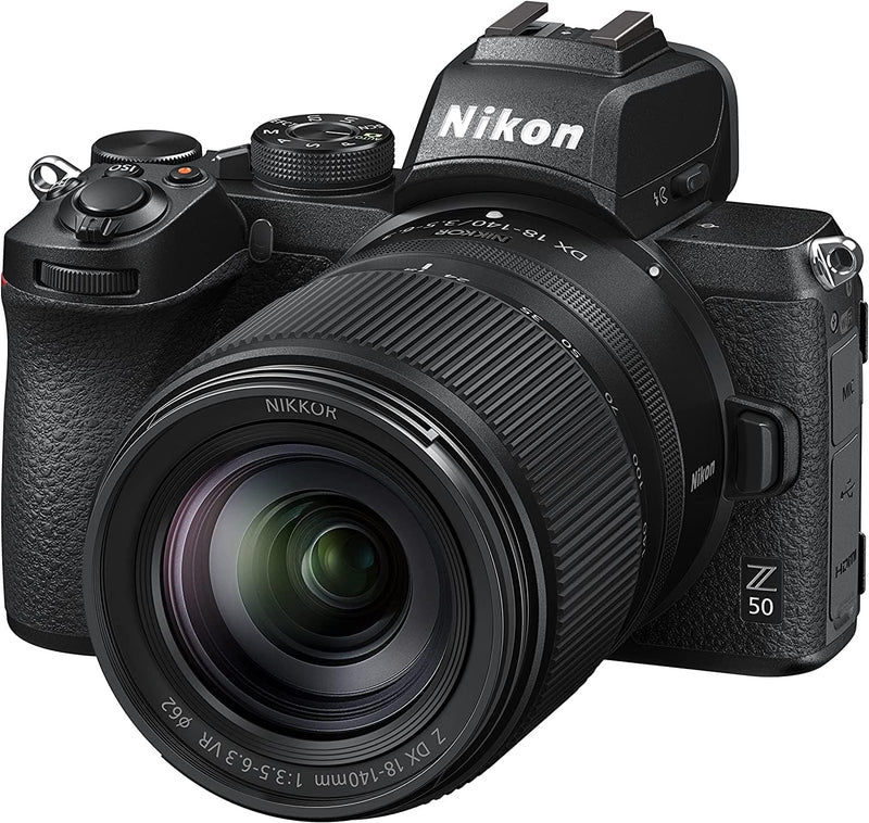 Nikon Z 50 KIT Z 18-140 VR (20.9 MP, OLED-Sucher mit 2.36 Millionen Bildpunkten, 11 Bilder pro Sekun