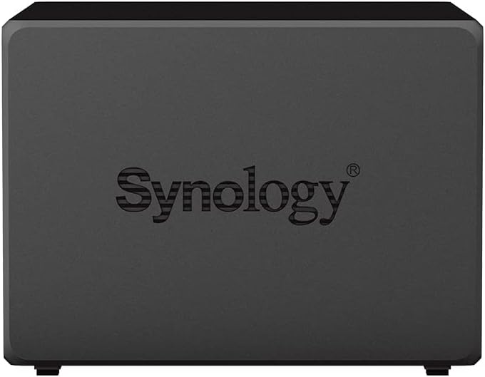 Synology DS1522+ 5-Bay DiskStation NAS AMD Ryzen R1600 8GB Ram 4xRJ-45 1GbE LAN-Port, Bundle mit 5x1