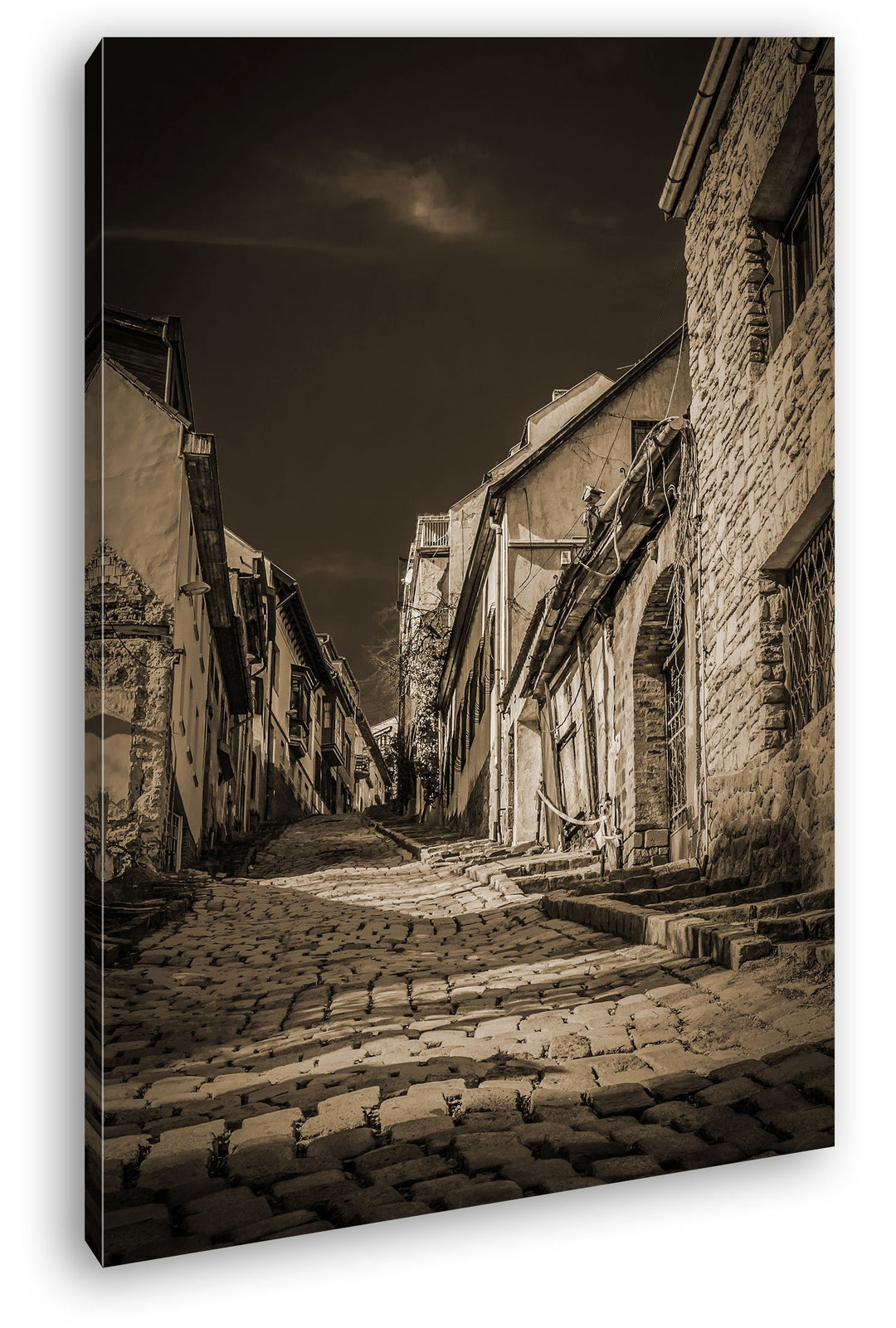 deyoli verwitterte Strasse in Budapest Format: 60x40 Effekt: Sepia als Leinwandbild, Motiv fertig ge