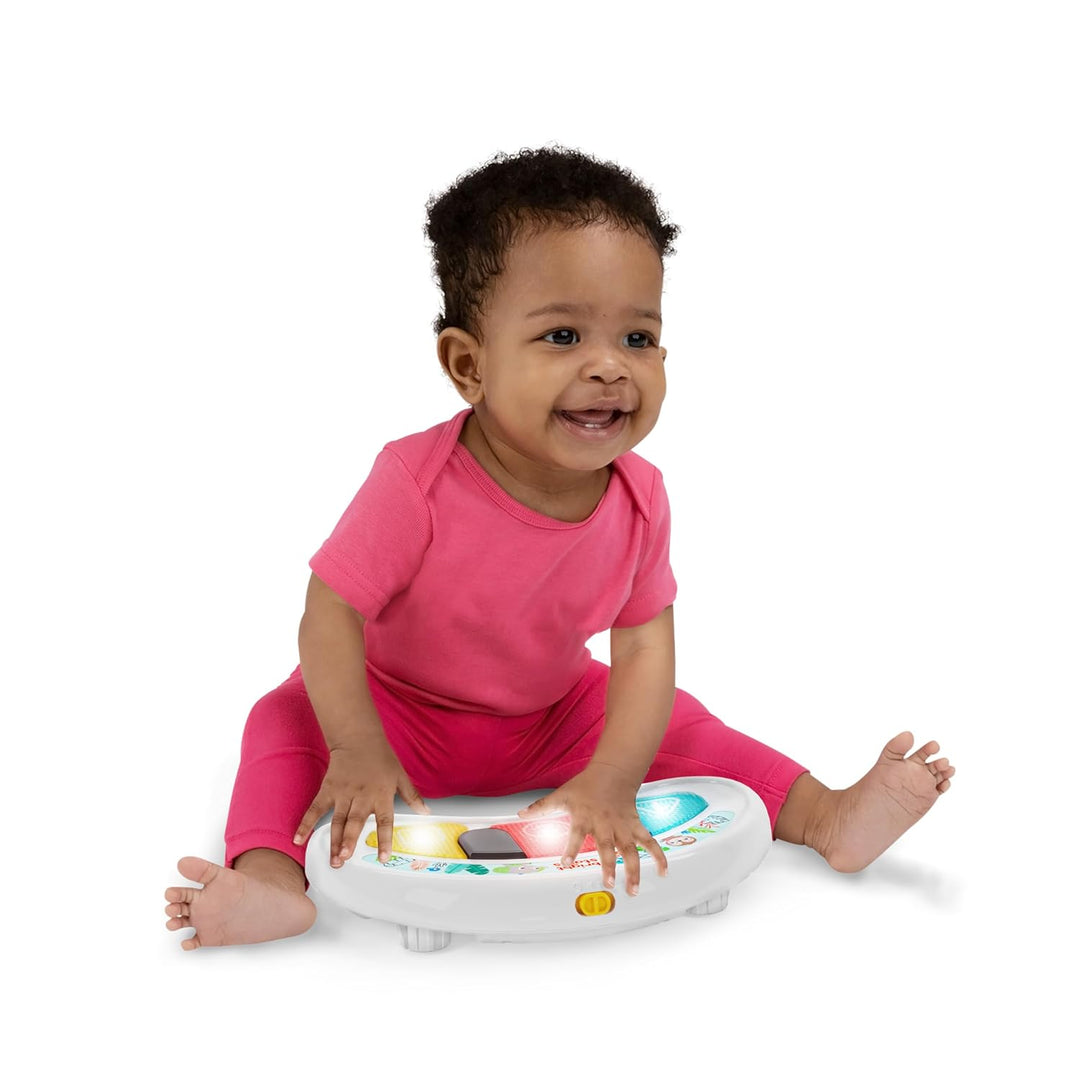 Bright Starts, Tiny Trek 2-in-1 Baby Aktivität Lauflernhilfe mit Spielzeugstation, verstellbarer Höh