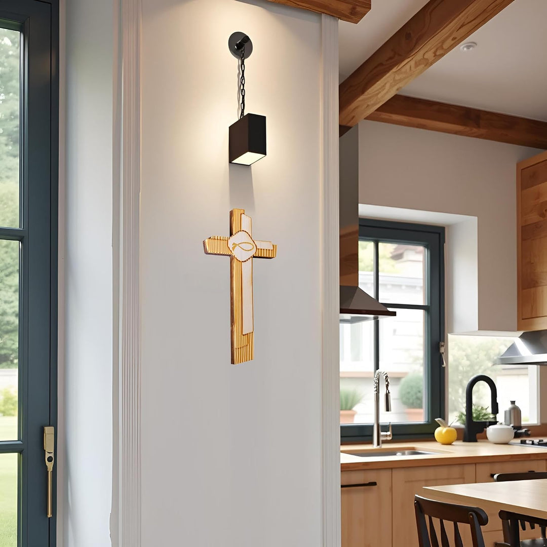 Kaltner Präsente Geschenkidee - 24 cm Wandkreuz Echtes Holz Kreuz Fichte Kruzifix mit Fisch Symbol f