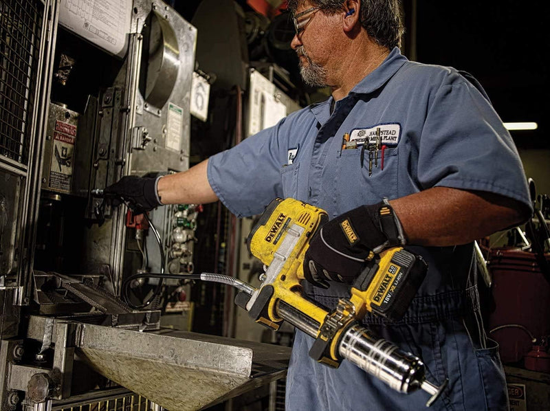 Dewalt 18 Volt Akku-Fettpresse DCGG571M1 (690 bar Arbeitsdruck, Fassungsvermögen: 400 gr. mit Kartus