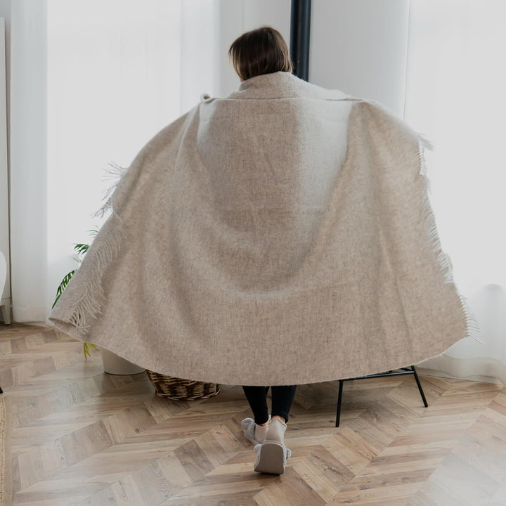 LYHome Lammwolldecke 100% Schurwolle, Warm Kuscheldecke 140 x 200 cm | Winterdecke, Couchdecke, Sofa