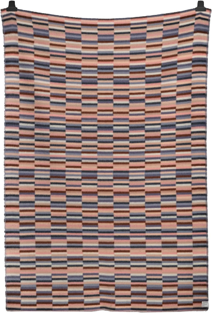 RØROS TWEED - Ida - Wolldecke aus norwegischer Lammwolle - Design von Anderssen &amp; Voll - Deckenmasse