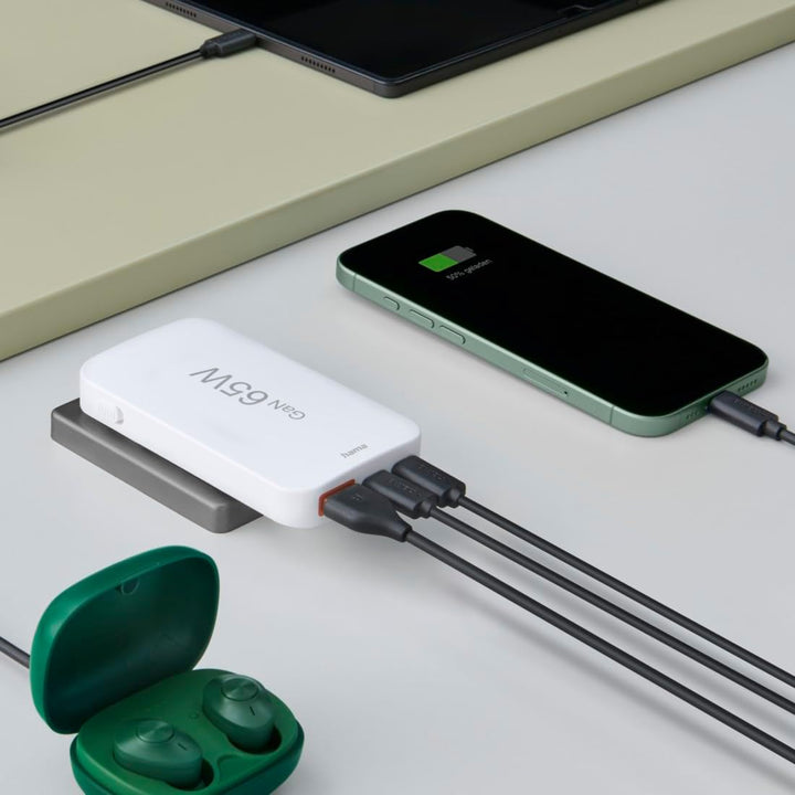 Hama USB C Ladegerät (Schnellladegerät 65 Watt, Ladestecker für Steckdose 2X USB-C, 1x USB-A, für Ha