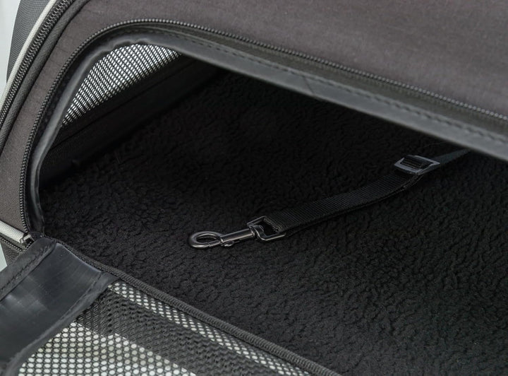 TRIXIE Transporttasche Boarding für Hunde in schwarz – praktische Tragetasche zum Transportieren dei