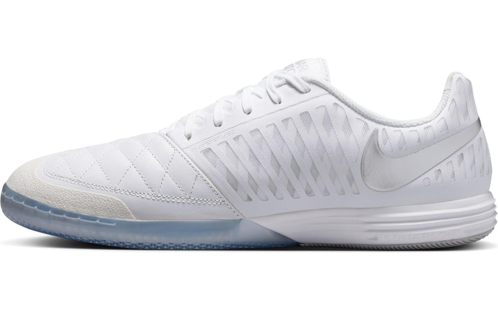 Nike Herren Lunargato II Low Top Fussballschuh für Hallen-und Hartplätze Fussball 38 EU White Chrome