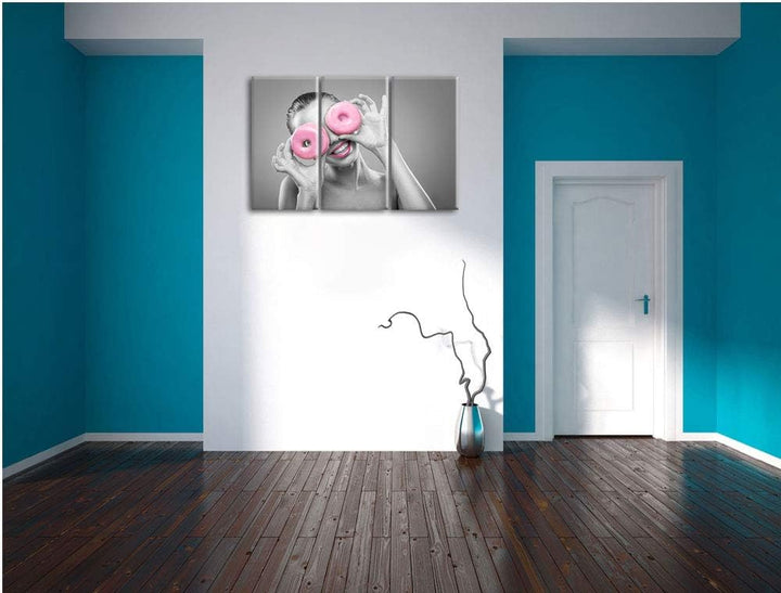 lustige Frau mit rosa Donut Augen schwarz/weiss 3-Teiler Leinwandbild 120x80 Bild auf Leinwand, XXL