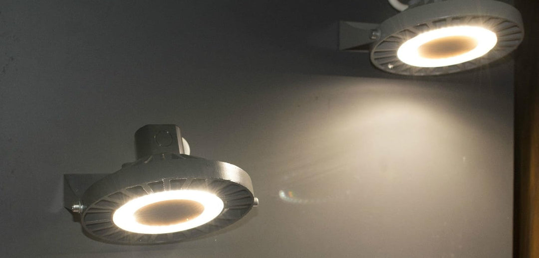 LED Flutlicht Laterne Fluter Lampen Leuchte LED NEU Lampe Beleuchtung IP 65 (Dunkelgrau 111mm 12W),