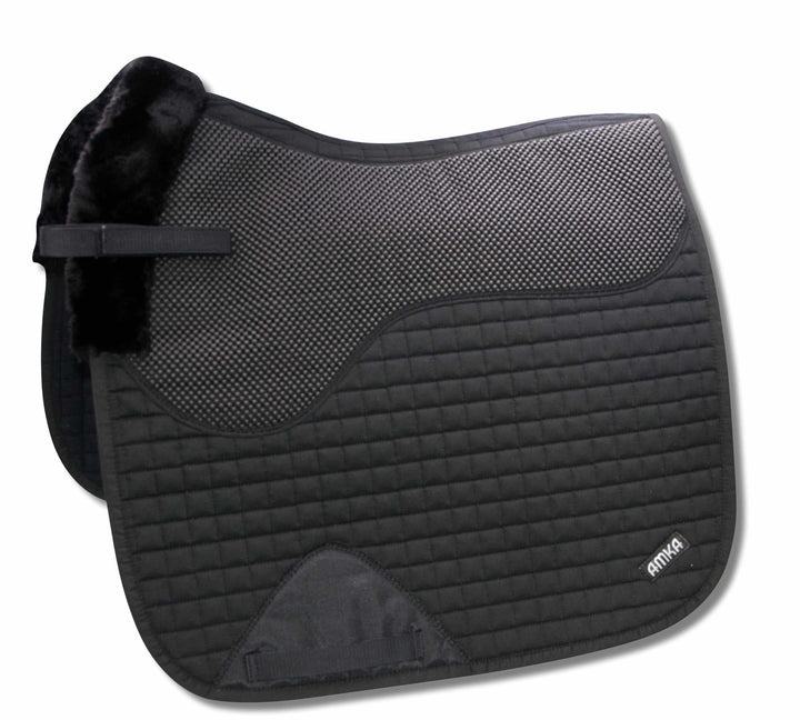 AMKA Anti-Rutsch Schabracke Anti-Slip Sattelunterlage mit integrierter Anti-Rutsch Auflage Dressur
