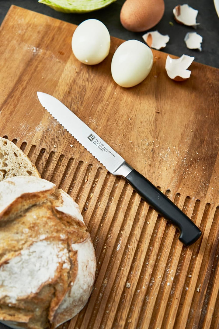 ZWILLING Vier Sterne Universalmesser, Klingenlänge 13 cm, Rostfreier Spezialstahl, Ergonomischer Kun