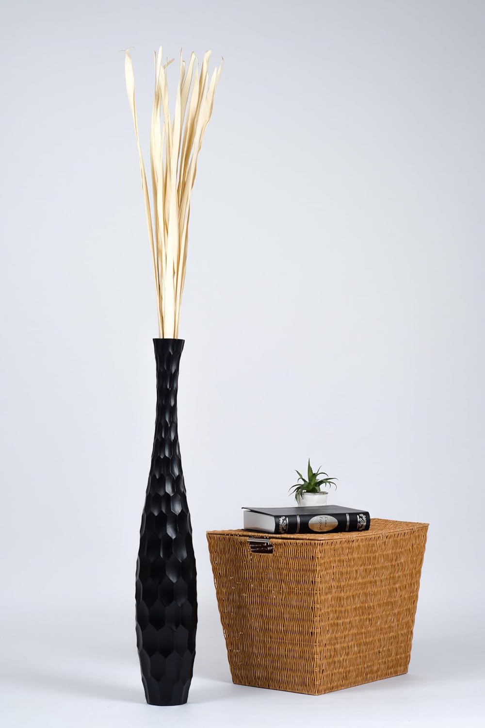 Leewadee Grosse Bodenvase für Dekozweige hohe Standvase Design Holzvase, Holz, 90 cm, Schwarz 90 cm