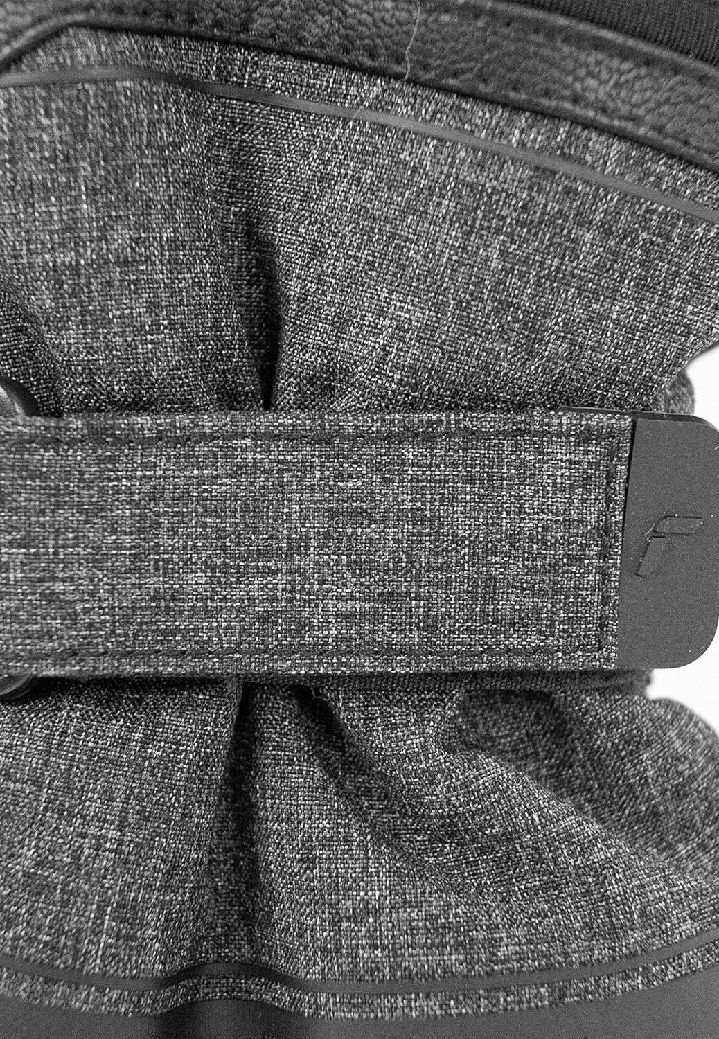 Reusch Herren Kondor R-TEX extra warmer, wasserdichter und atmungsaktiver Skihandschuh grau / schwar