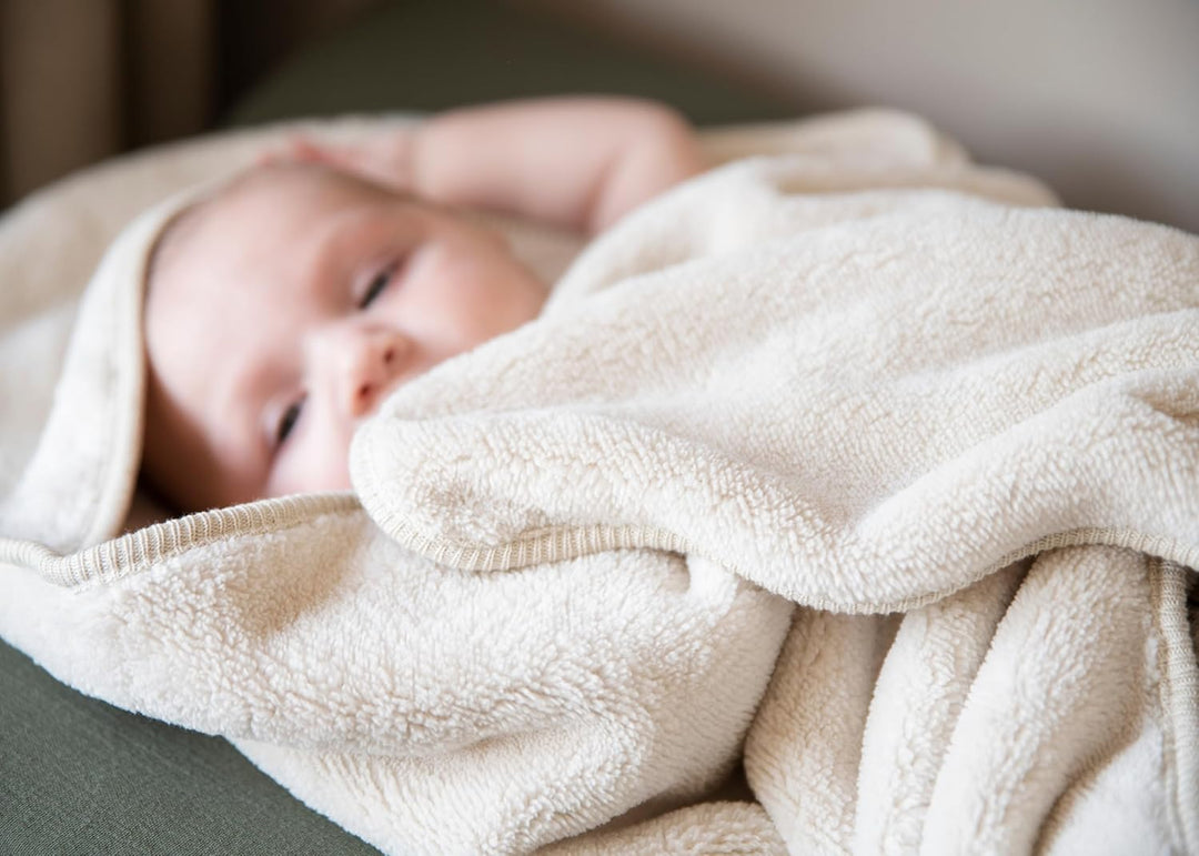 Baby's Only - Kapuzendecke XL Cozy - 75x75 cm - Einschlagdecke Babyschale - Maxi Cosi Decke - für 5-