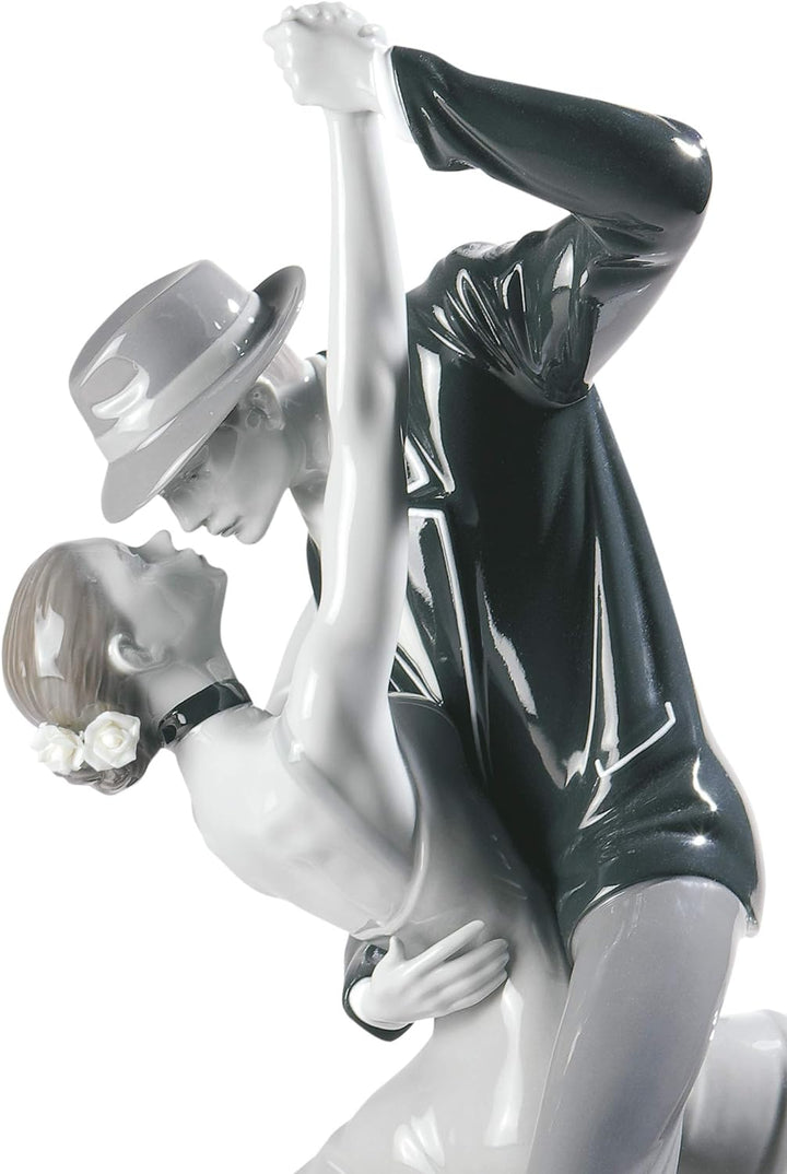 LLADRÓ Pärchen-Figur Leidenschaftlicher Tango. Limitierte Auflage. Tango-Tänzer. Porzellan.