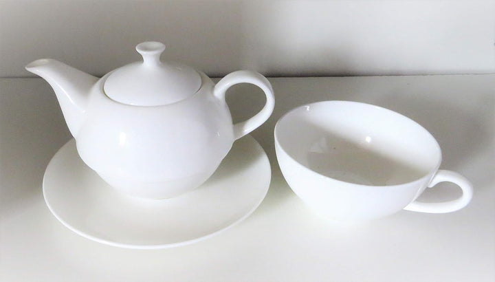 Tea-for-One Set Melly