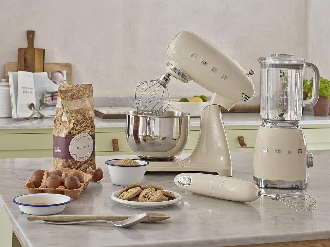 SMEG, SMF03CREU Küchenmaschine, 10 Geschwindigkeitsstufen, Planetenrührwerk, Sicherheitsabschaltung,