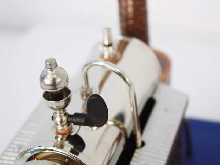 00105 - Wilesco D 105 - Dampfmaschine Electric Light