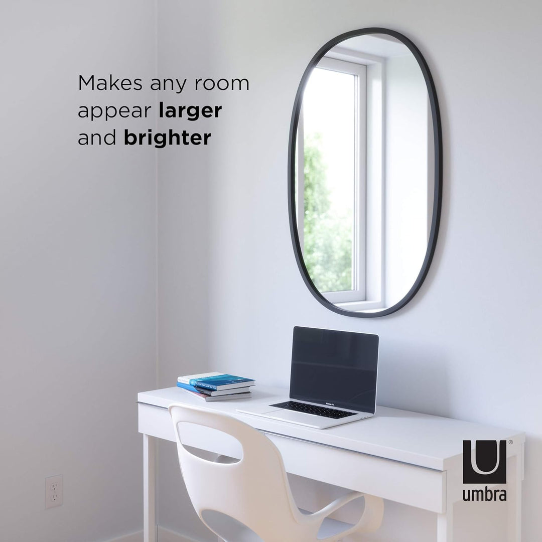 Umbra Hub Wandspiegel – Ovaler Spiegel für Diele, Badezimmer, Wohnzimmer und Mehr, Schwarz, 61x91 cm