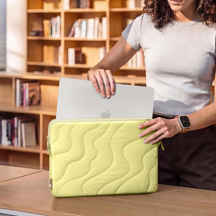 tomtoc 360° Gepolsterte MacBook Neo Tasche für 13 Zoll MacBook Neo A18 Pro | Gesteppte Hülle für 13