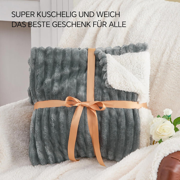 BEDELITE Kuscheldecke Flauschig Decke 150x200 - Dicke XL Sherpa Decken Grau für Couch, warme Cord Ku