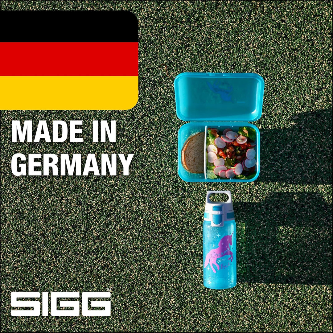 SIGG - Trinkflasche Kinder 0,5L & Brotdose 1L - Viva Lunchbox Set Football Tag - Federleicht - Spülm