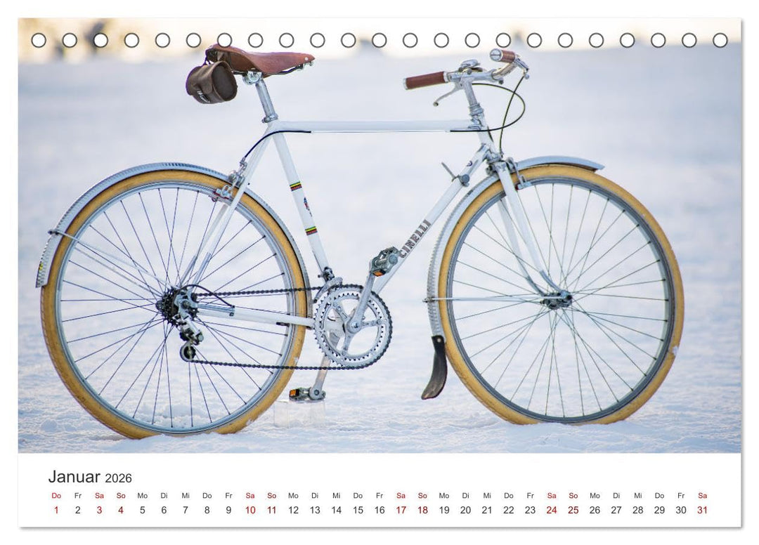 Stahlrenner - Rennrad-Klassiker aus Europa (Tischkalender 2026 DIN A5 quer), CALVENDO Monatskalender