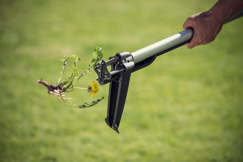 Fiskars Teleskop-Unkrautstecher, Länge 1 - 1,19 m, Rostfreie Stahl-Arme/Kunststoffgriff, Schwarz/Ora