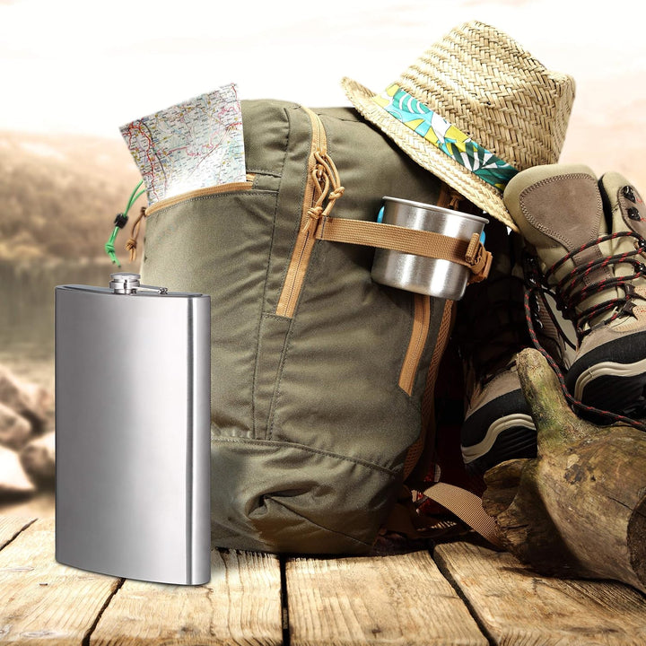 Relaxdays Flachmann XXL aus Edelstahl, Riesen Flachmann mit 1,8l Fassungsvolumen, klassisches Flachm
