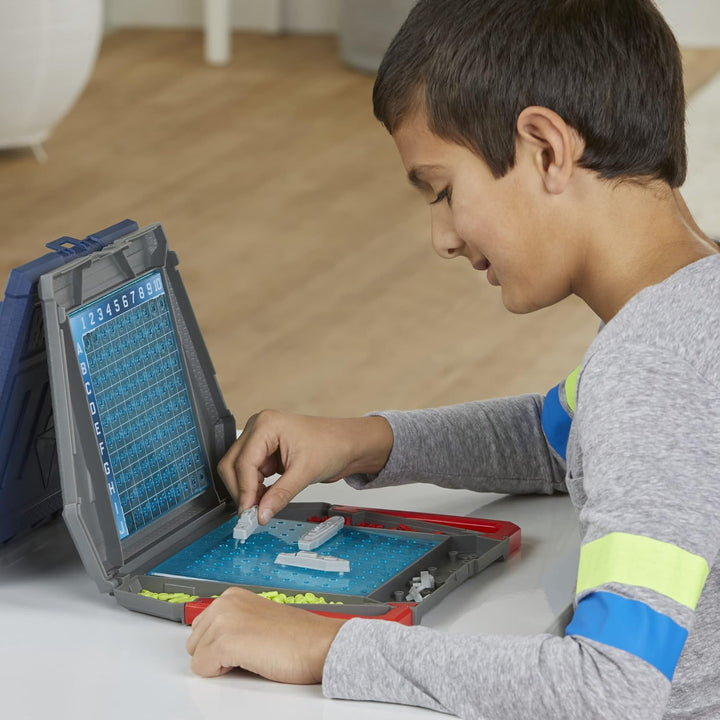 Hasbro Gaming Klassisches Brettspiel, Strategiespiel ab 7 Jahren, lustiges Kinderspiel für 2 Spieler