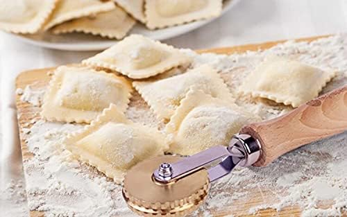 Tagliapasta Rolle zum Schneiden von Teig | und auch ein Ravioli Verschluss, der die Füllung perfekt
