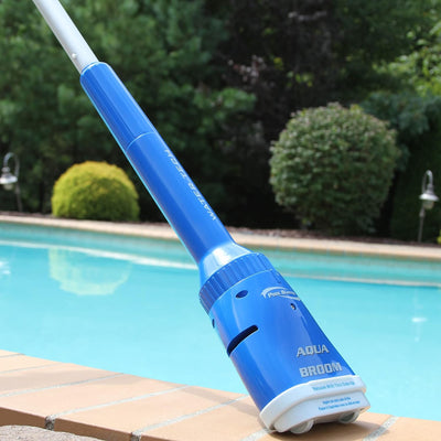 Water Tech POOL BLASTER Aqua Broom Schwimmbadstaubsauger, Handsauger für Schwimmbad und Spa, Saugkop