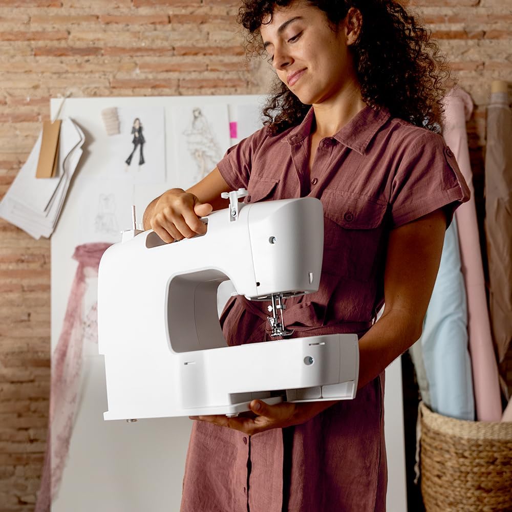 Cecotec Nähmaschine BelleCouture 1500 Essential, kompakt und tragbar, 15 Stiche, für Anfänger, manue