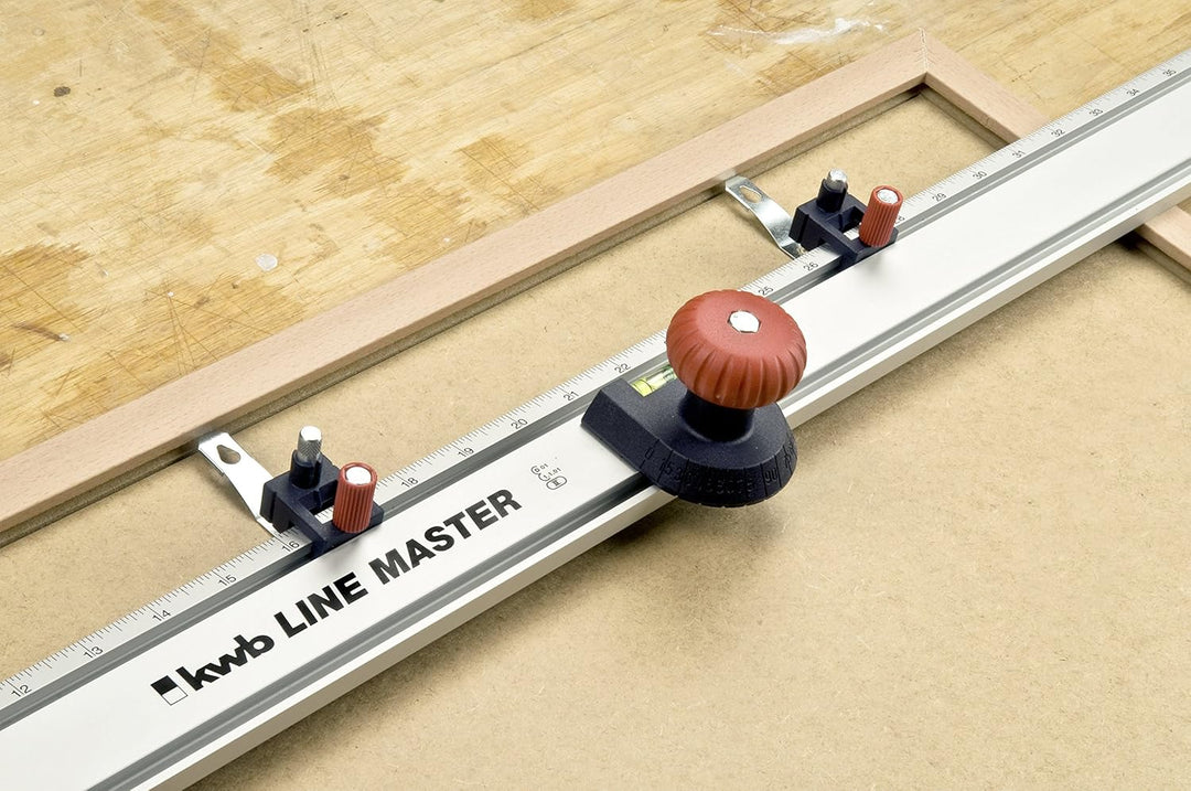 kwb LINE MASTER Präzisionslineal– 800-mm Länge, Universal-Führungsschiene für Kreissäge, Stichsäge u