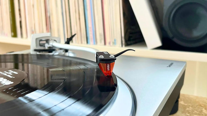 Ortofon 2M Bronze Premounted - 2M Bronze Tonabnehmer montiert am SH-4 Black Headshell | einfache Mon