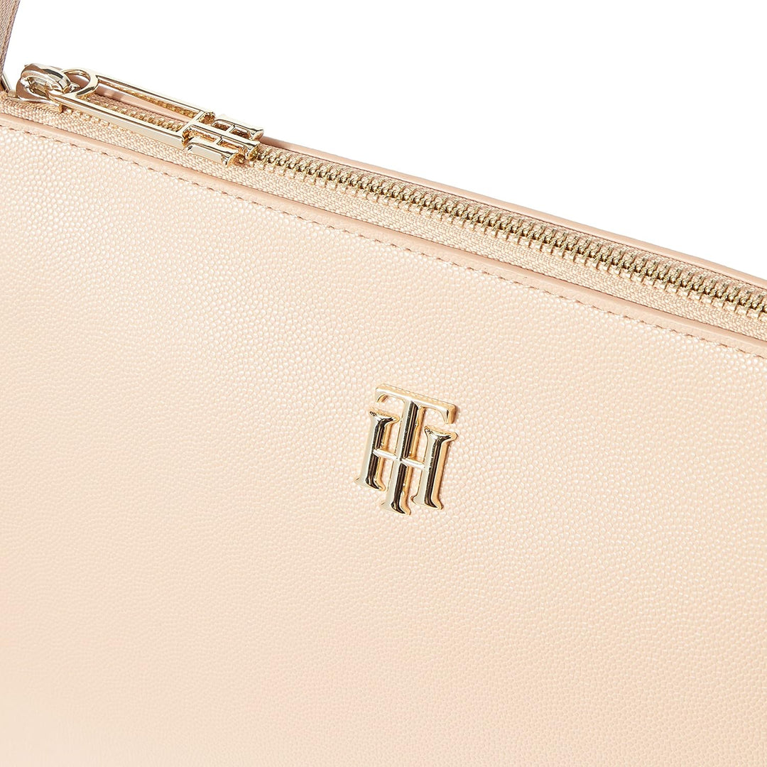 Tommy Hilfiger Damen Timeless TH Zeitlose Schultertasche, M Sandrift, Sandrift