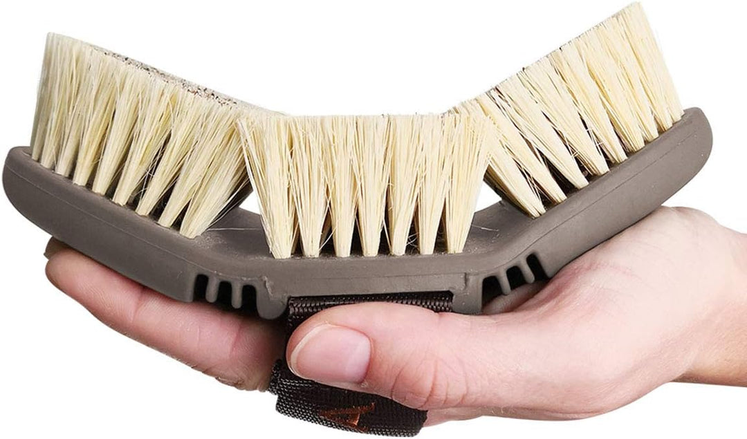 Animalon CareFlex Wurzelbürste – Naturhaar-Pferde-Bürste – Wurzelkardätsche mit harten Naturborsten