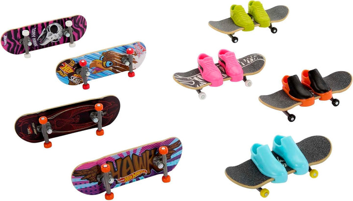 Hot Wheels Skate Rippin' Tricks Pack - 8 Fingerboards und 4 Paar Skateboard-Schuhe mit von Tony Hawk
