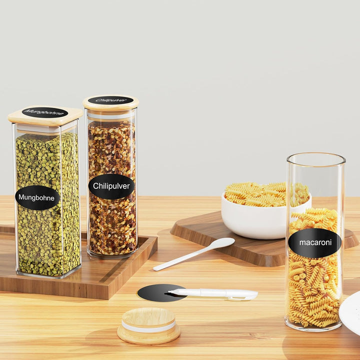 FINEW Gewürzgläser Set Eckig-12 x 500ml, Hochwertig Gewürzdosen Glasbehälter mit Bambusdeckel Stapel
